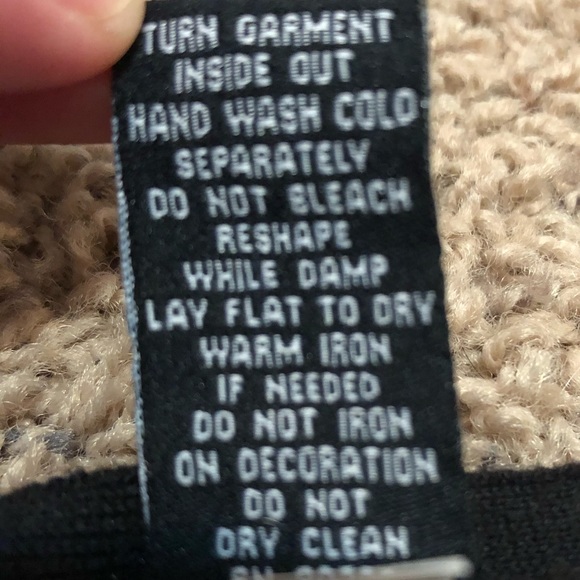 Victoria's Secret Moda International Cardigan - Picture 7 of 8